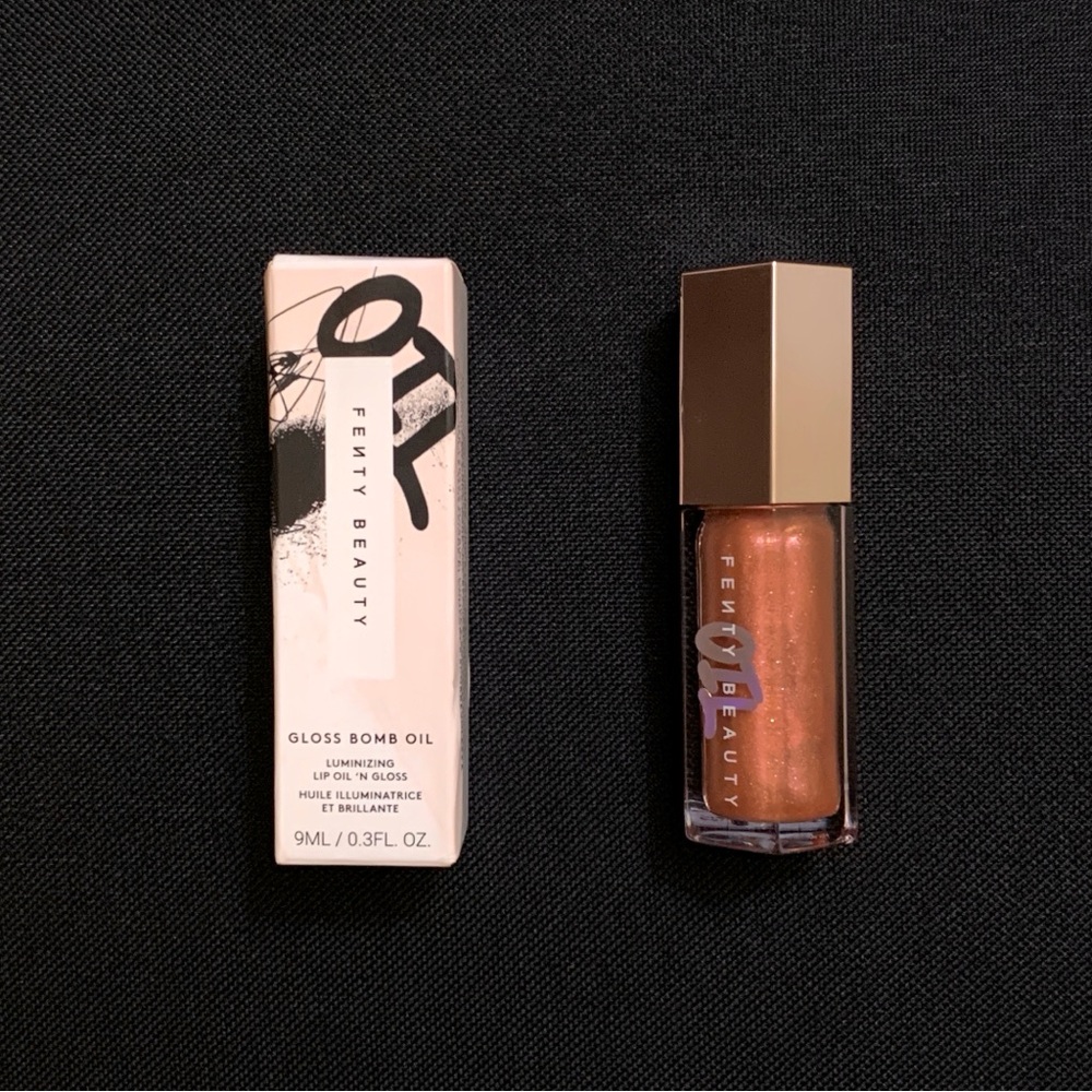 FENTY BEAUTY Gloss Bomb Luminizing Lip Oil – Fro$ted Bunz – Frosted Bunz